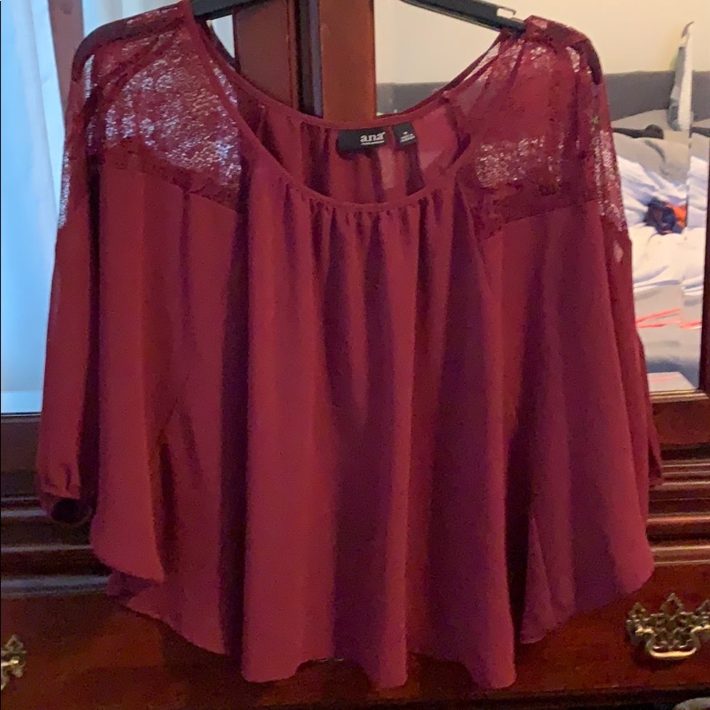 Maroon flowy crop top